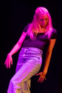 623_9283-19